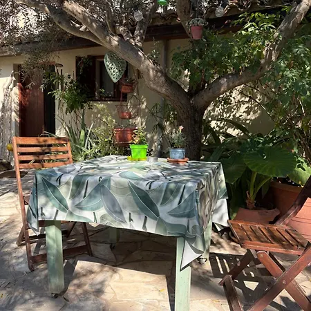 Avli-the Courtyard Affittacamere Nicosia